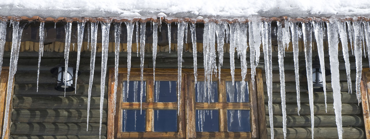 spray foam prevents ice dams by providing proper insulation in Novato attic spaces